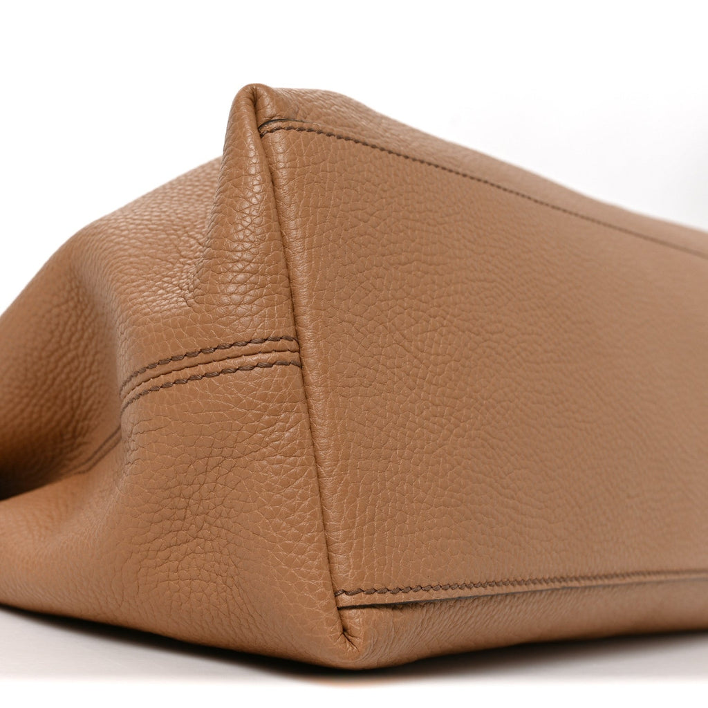 Pebbled Calfskin Medium Soho Chain Shoulder Bag Camelia