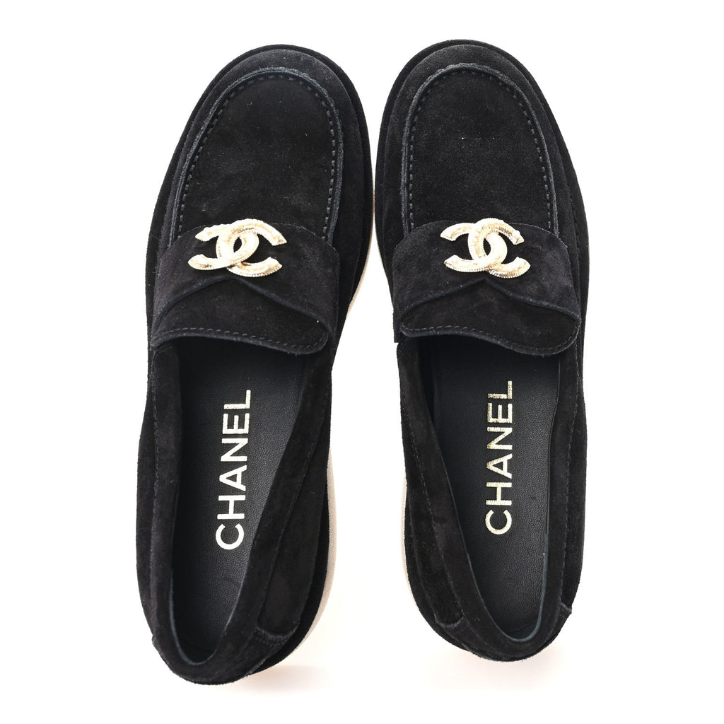 Suede Calfskin Pearl CC Moccasin Loafers 38.5 Black