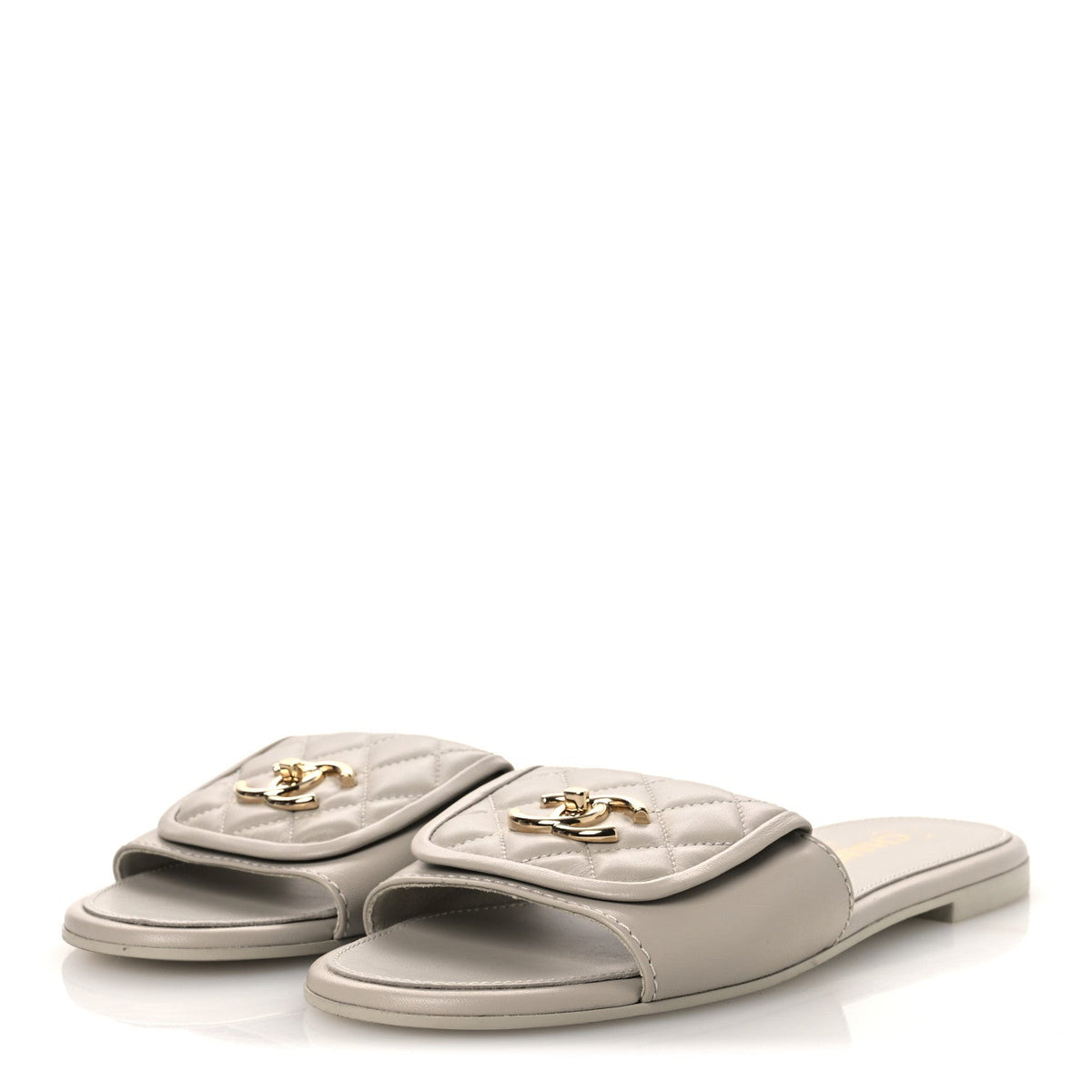 Lambskin Quilted Turnlock Flat Mules 39.5 Light Gray