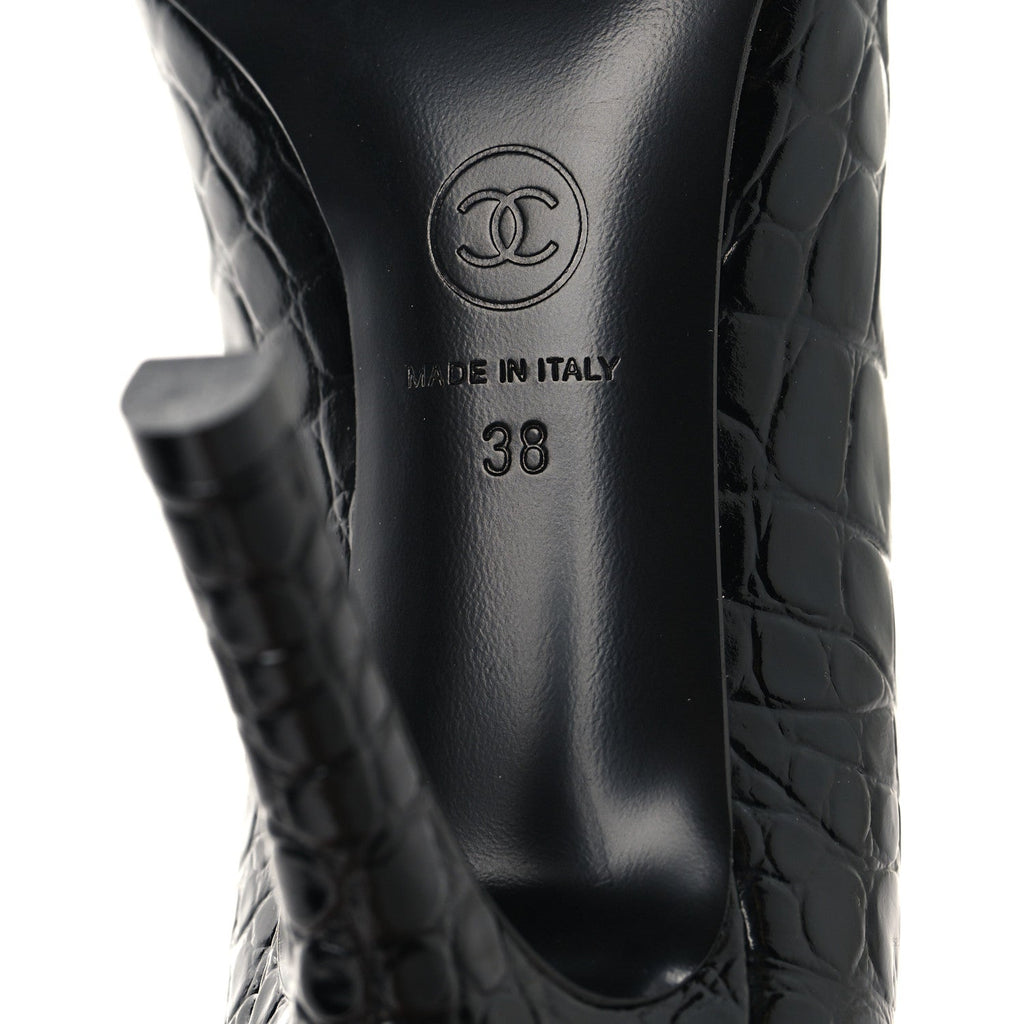Crocodile Embossed Patent Calfskin Pumps 38 Black