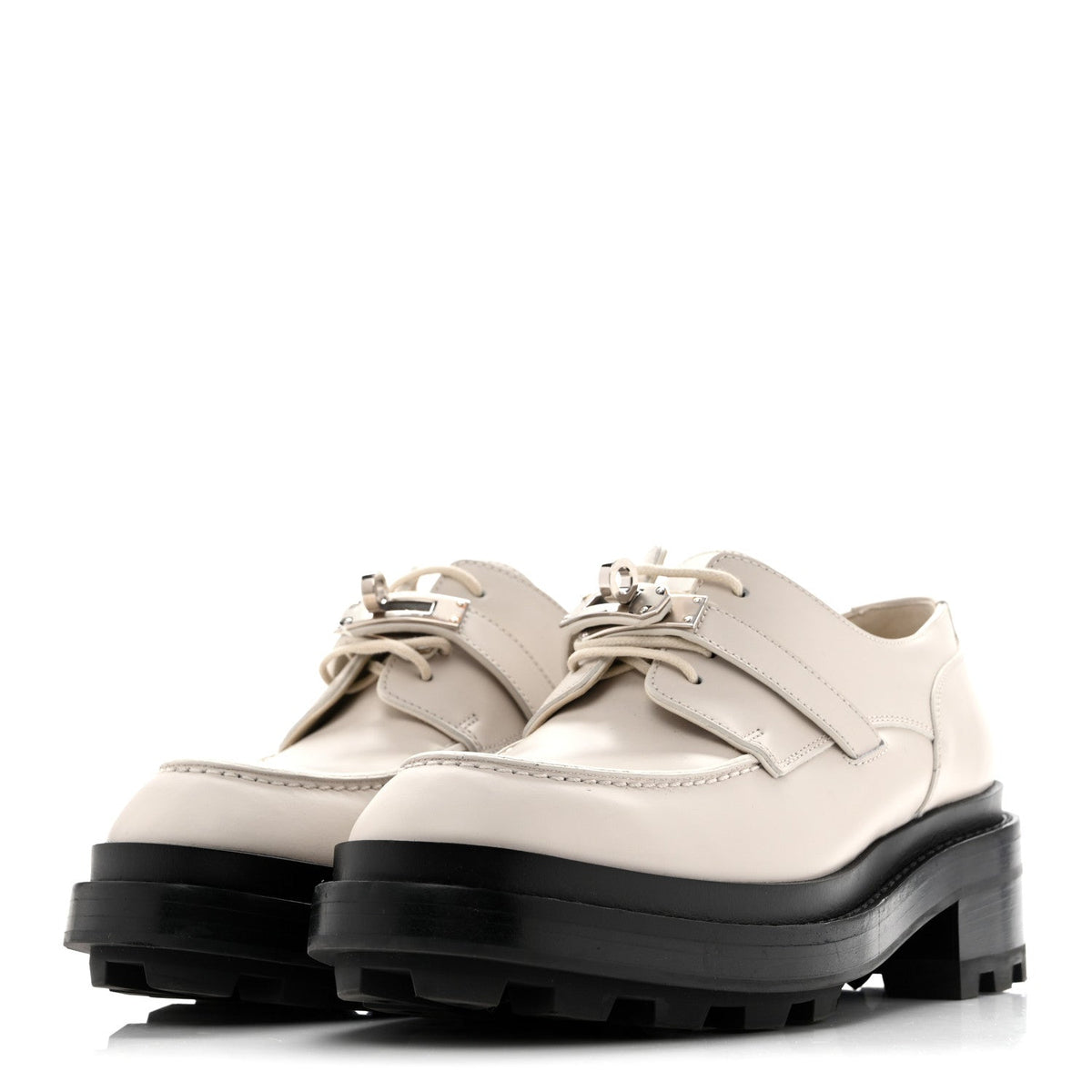 Glossed Calfskin First Derby 36.5 Beige Glaise