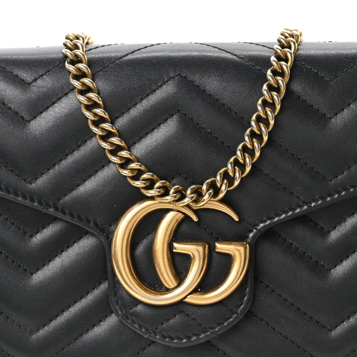 Calfskin Matelasse GG Marmont Chain Wallet Black