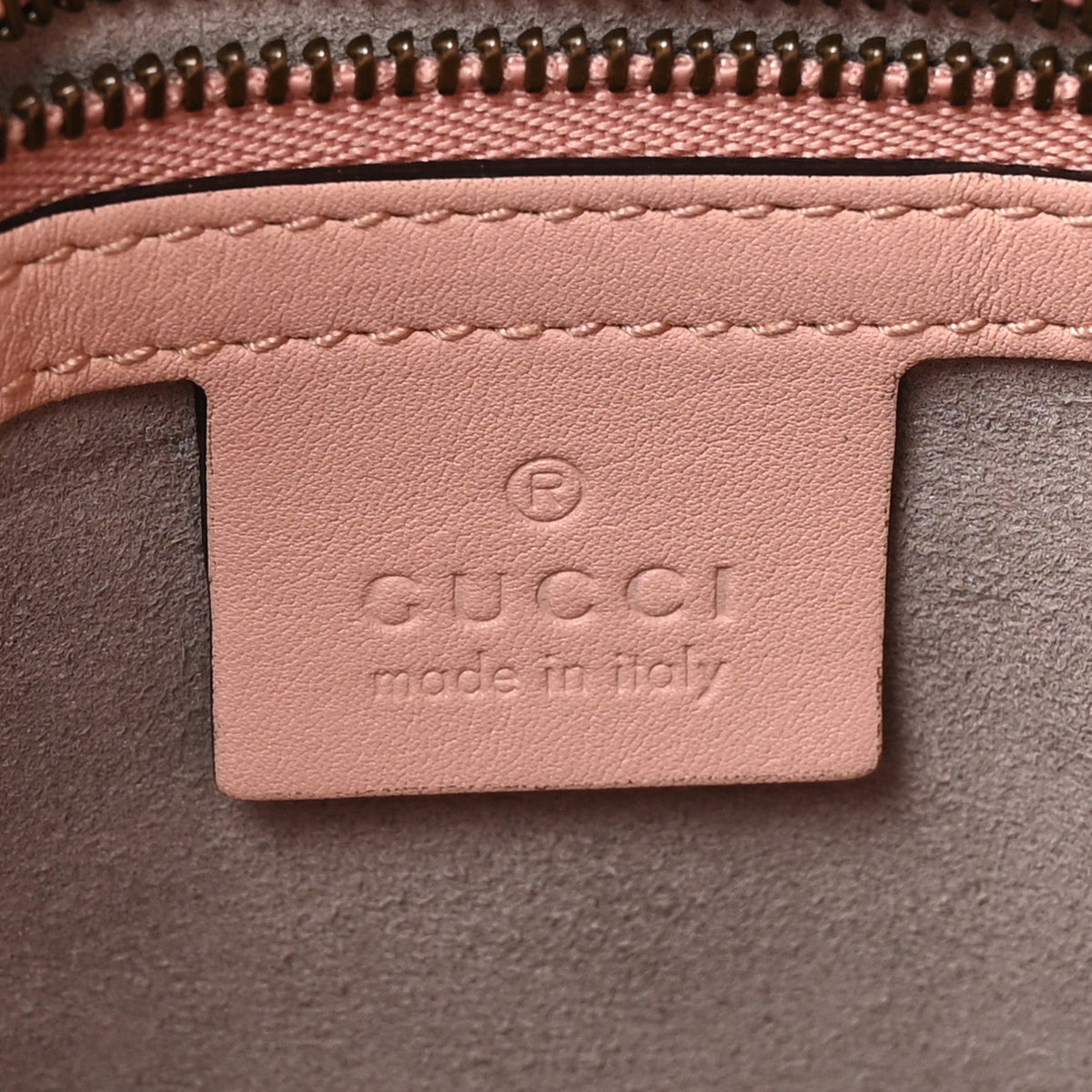 Calfskin Matelasse Medium GG Marmont Open Top Shoulder Bag Perfect Pink