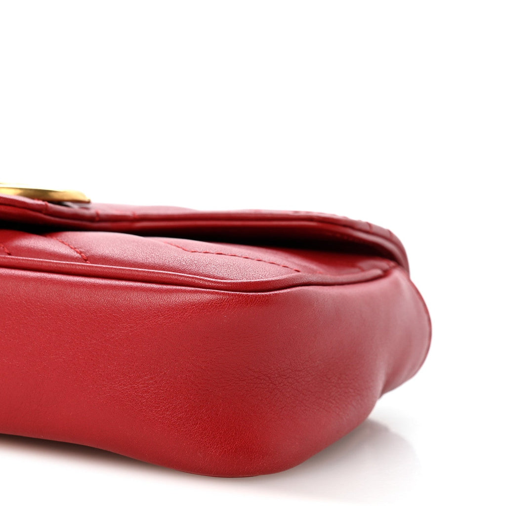 Calfskin Matelasse Super Mini GG Marmont Shoulder Bag Hibiscus Red