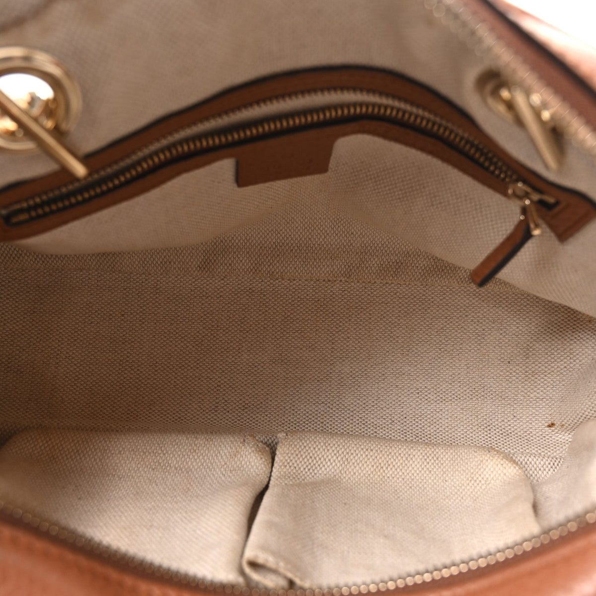 Pebbled Calfskin Small Soho Bowler Moka