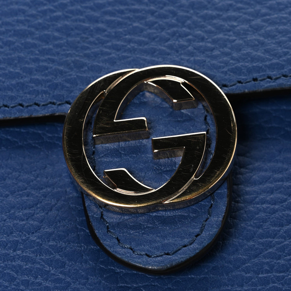 Dollar Calfskin Interlocking G Chain Wallet Caspian