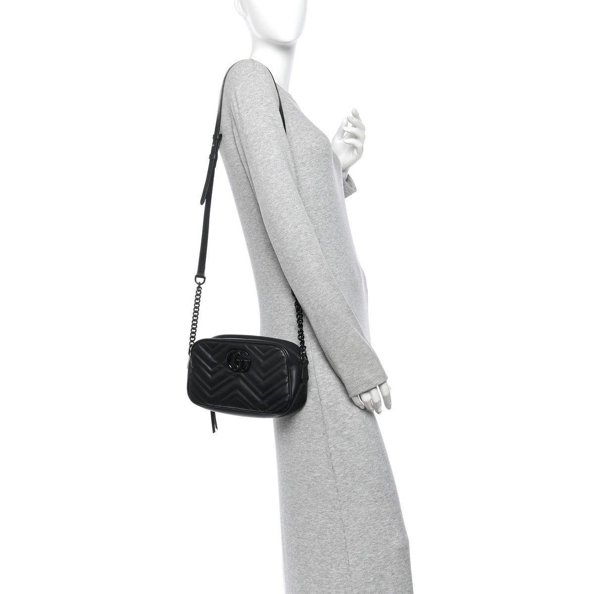 Calfskin Matelasse Monochrome Small GG Marmont Chain Shoulder Bag Black