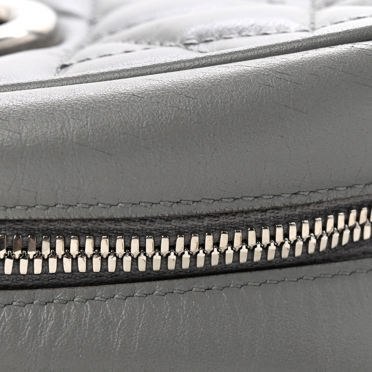 Calfskin Matelasse Aria Small GG Marmont Chain Shoulder Bag Deep Grey