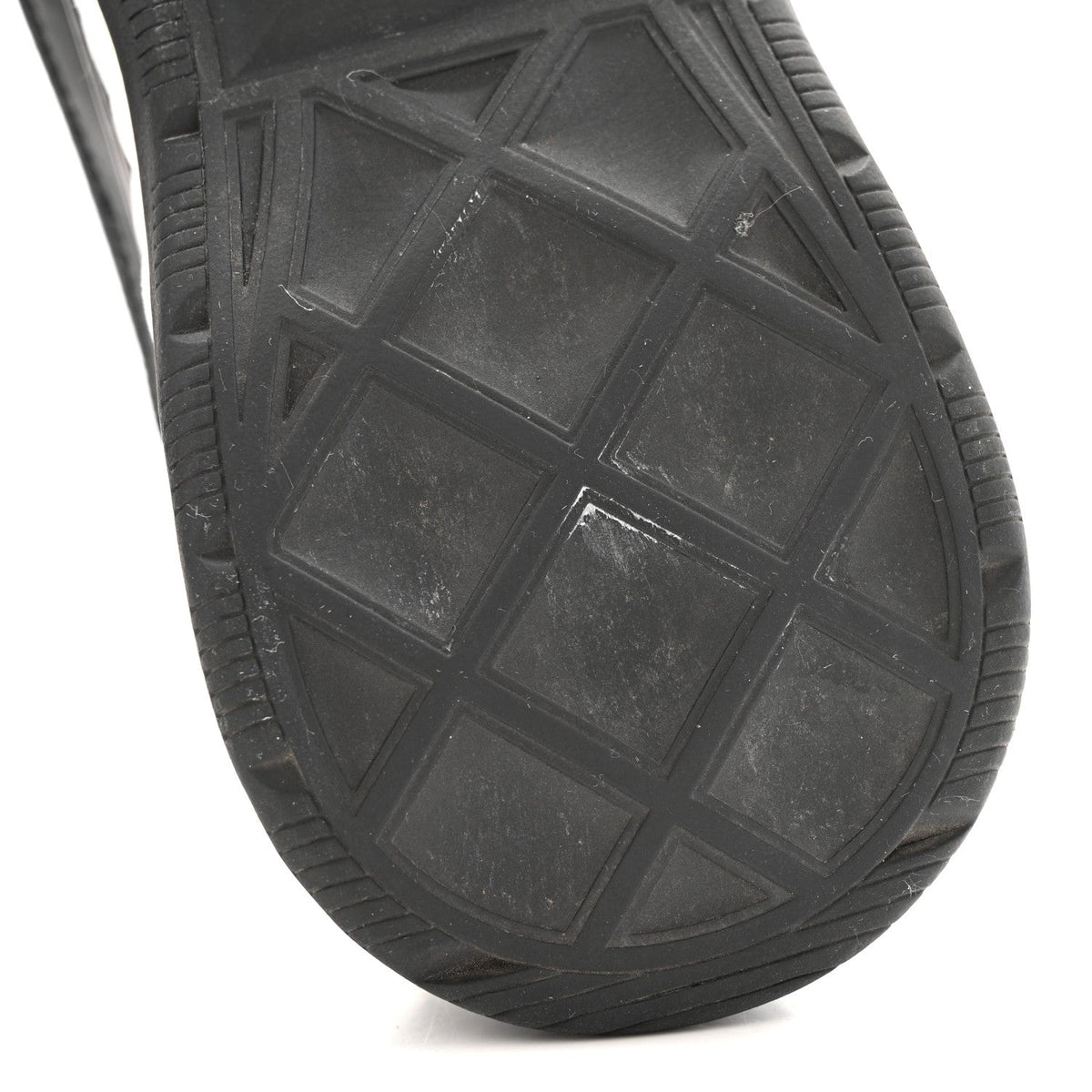Velvet Calfskin Mixed Fibers CC Sneakers 38 Black