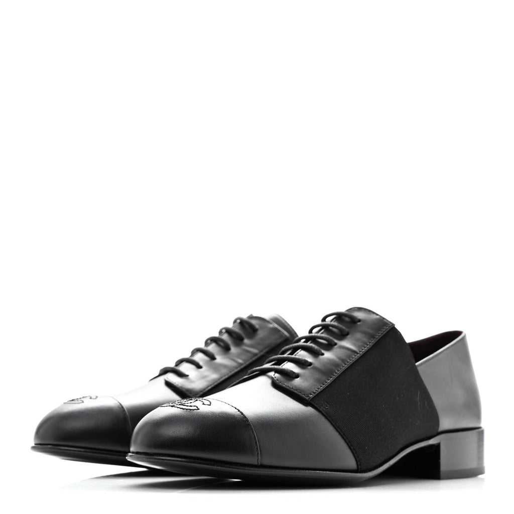Calfskin Elastic Lace Up Cap Toe CC Loafers 38 Black