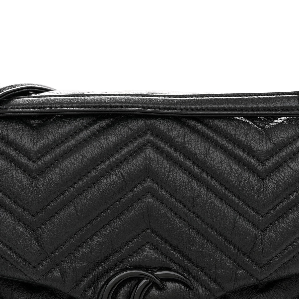 Soft Calfskin Matelasse Monochrome Medium GG Marmont Shoulder Bag Black