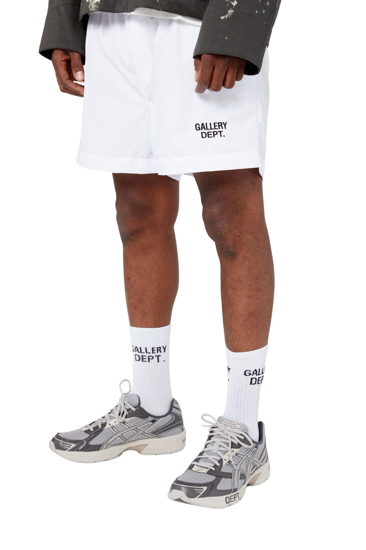 CLEAN WHITE SOCKS