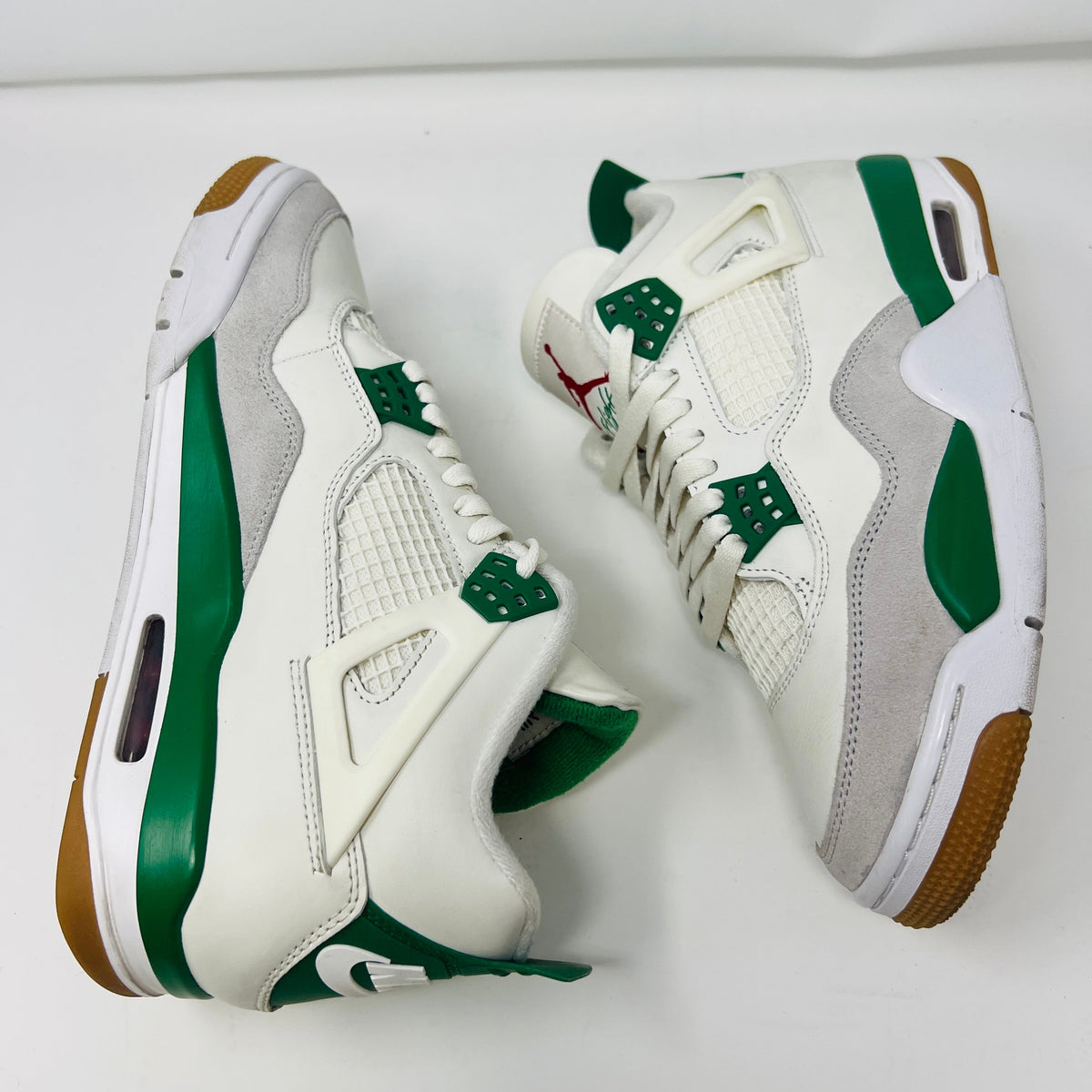 Jordan 4 Retro SB Pine Green