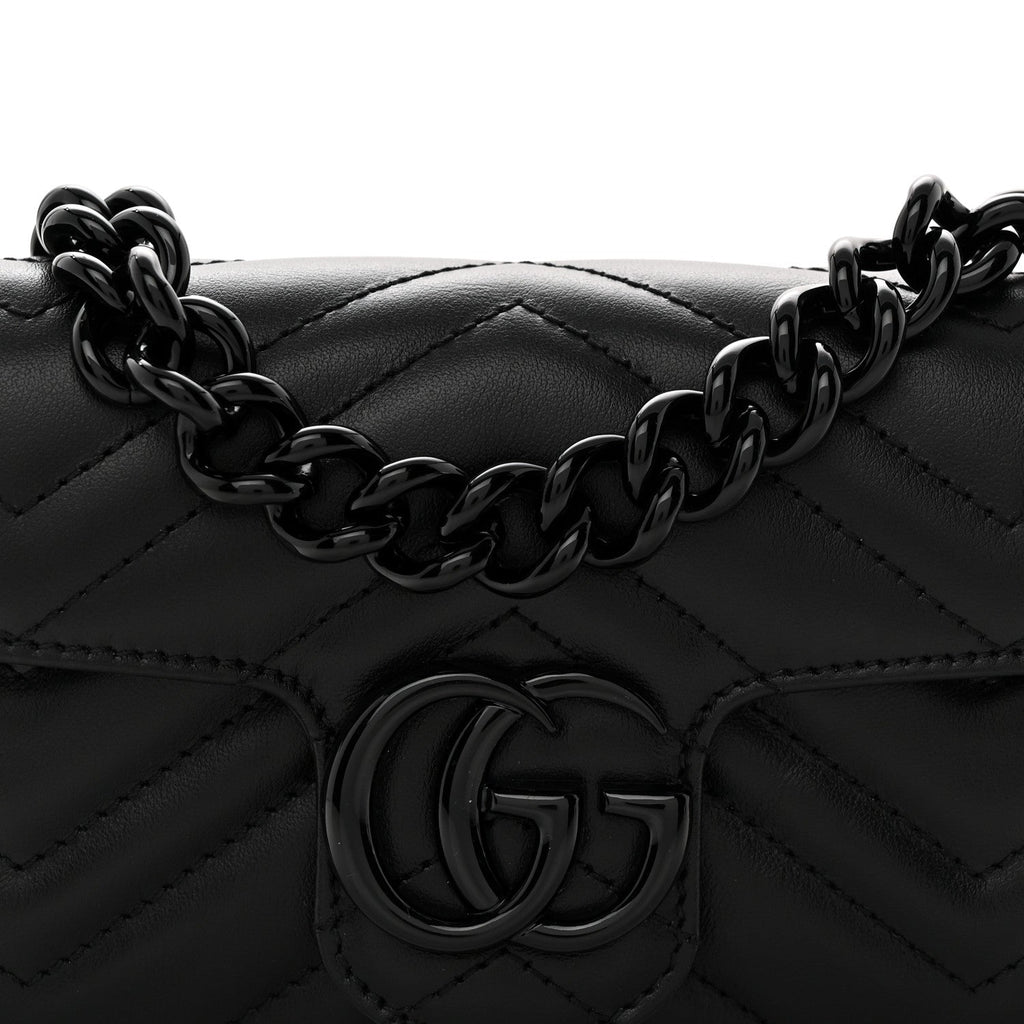 Calfskin Matelasse Monochrome GG Marmont Chain Belt Bag Black