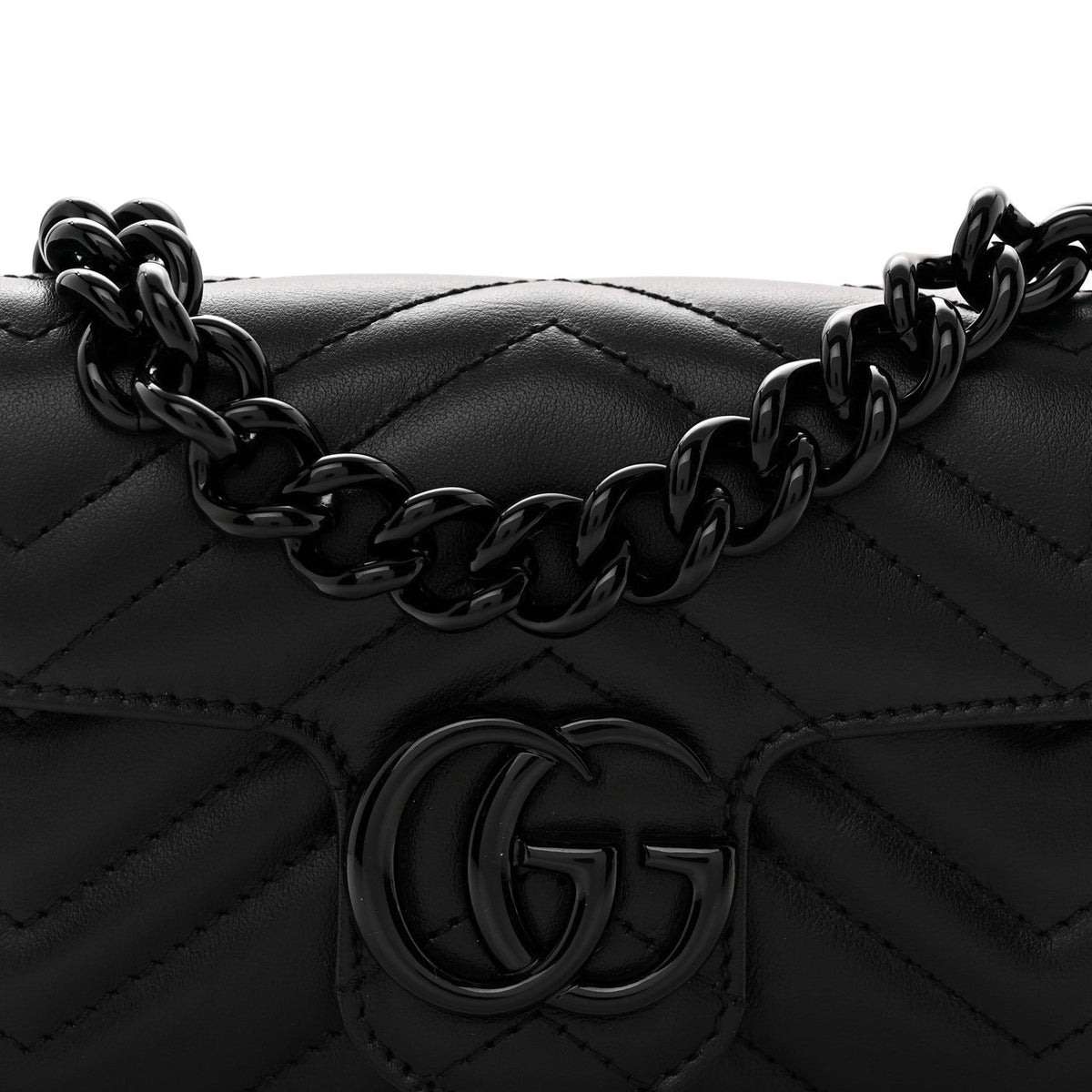 Calfskin Matelasse Monochrome GG Marmont Chain Belt Bag Black
