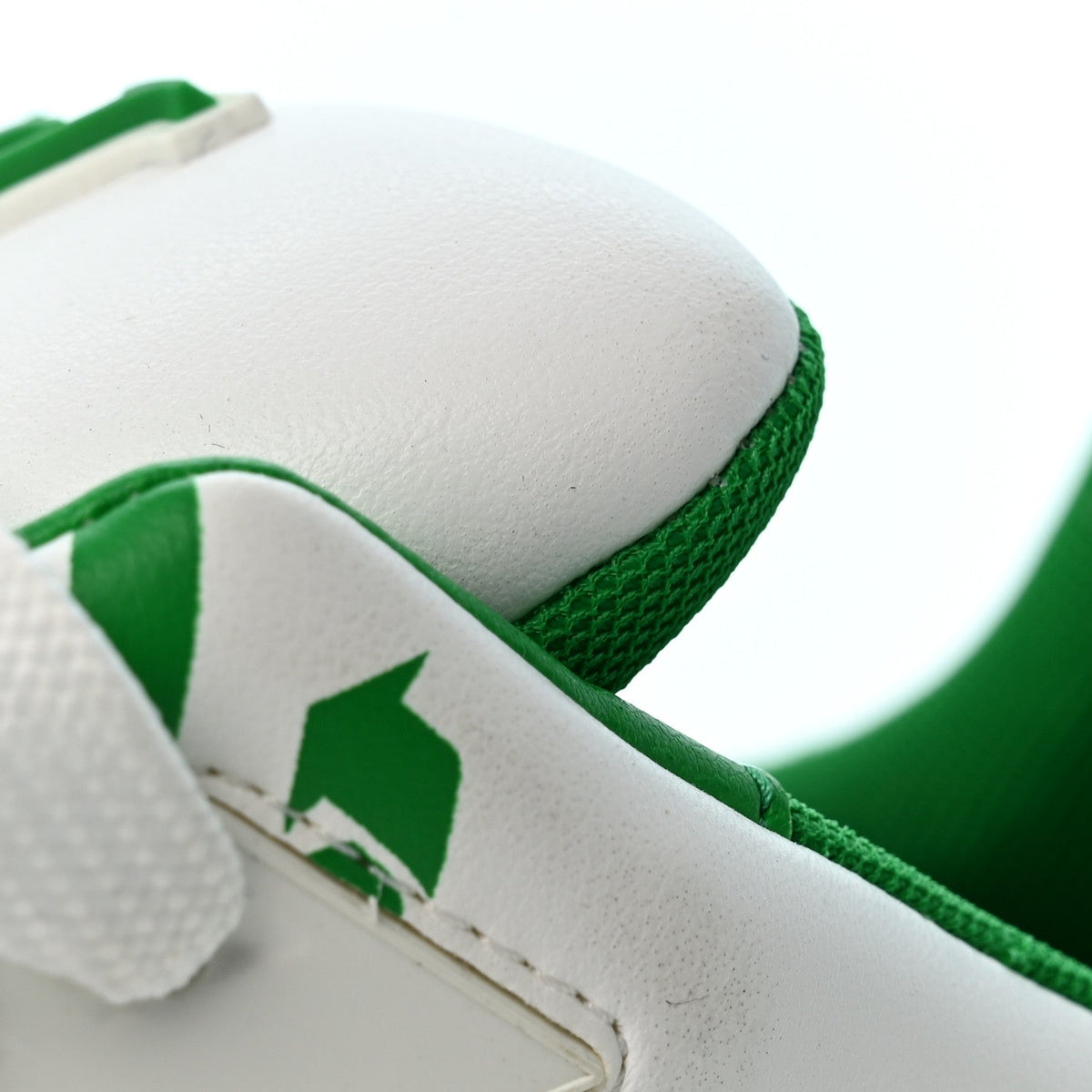 Mens LV Trainer Upcycling Sneakers 8.5 White Green