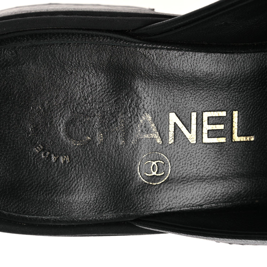 Lambskin Quilted CC Turnlock Mules 36.5 Black