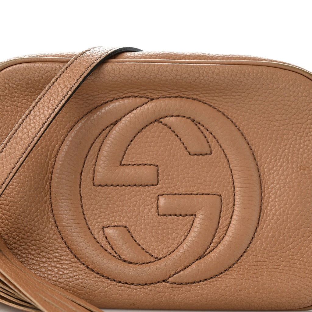 Pebbled Calfskin Small Soho Disco Bag Camelia