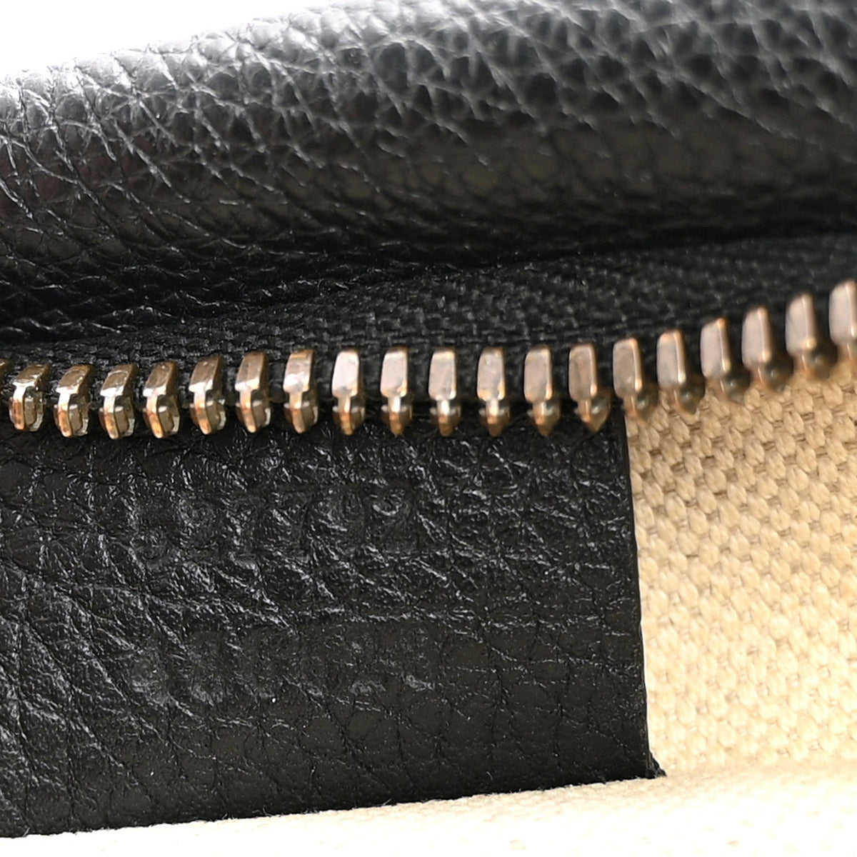 Grained Calfskin Small Logo Belt Bag Black
