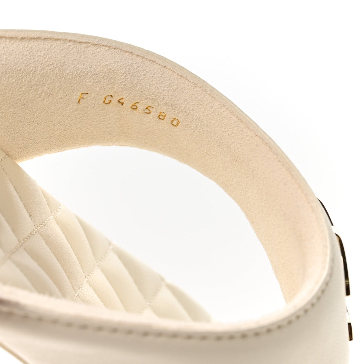 Lambskin Quilted Padded Thong Sandals 39.5 White