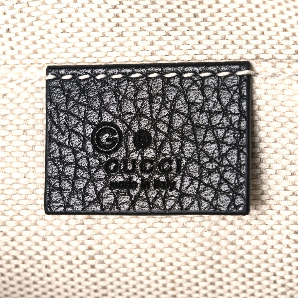 Pebbled Calfskin GG Marmont Zip Chain Bag Black