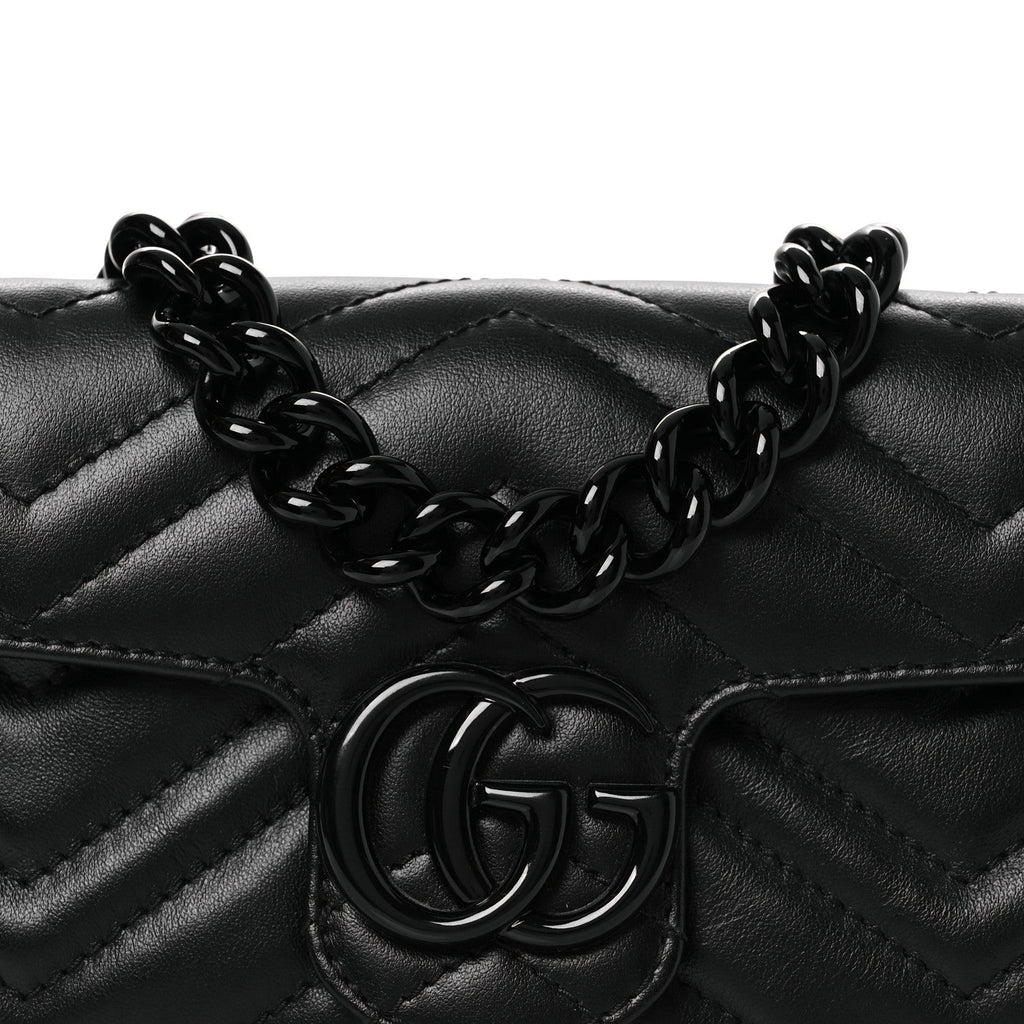 Calfskin Matelasse Monochrome GG Marmont Chain Belt Bag Black