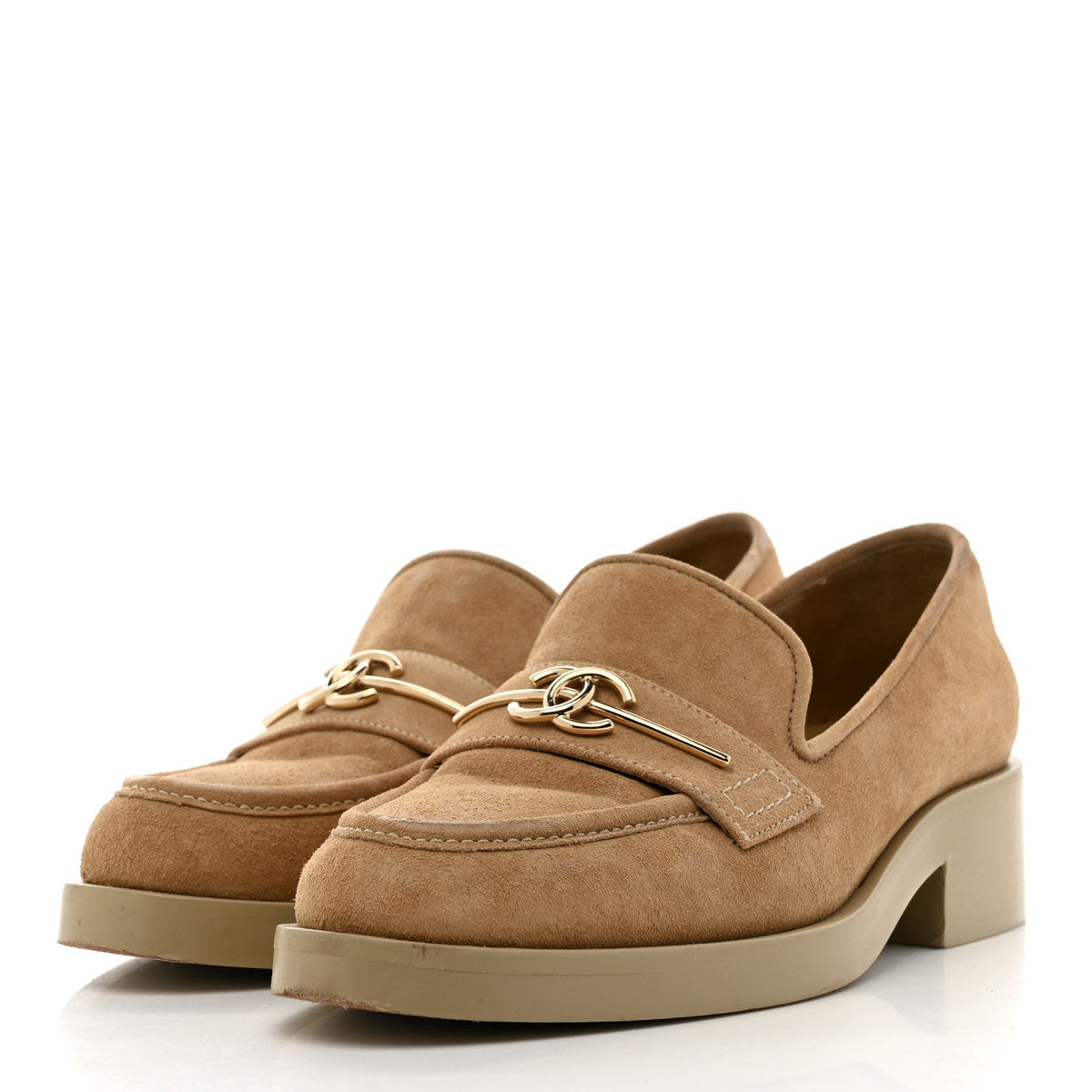 Suede Metal CC Mocassin Loafers 37 Beige