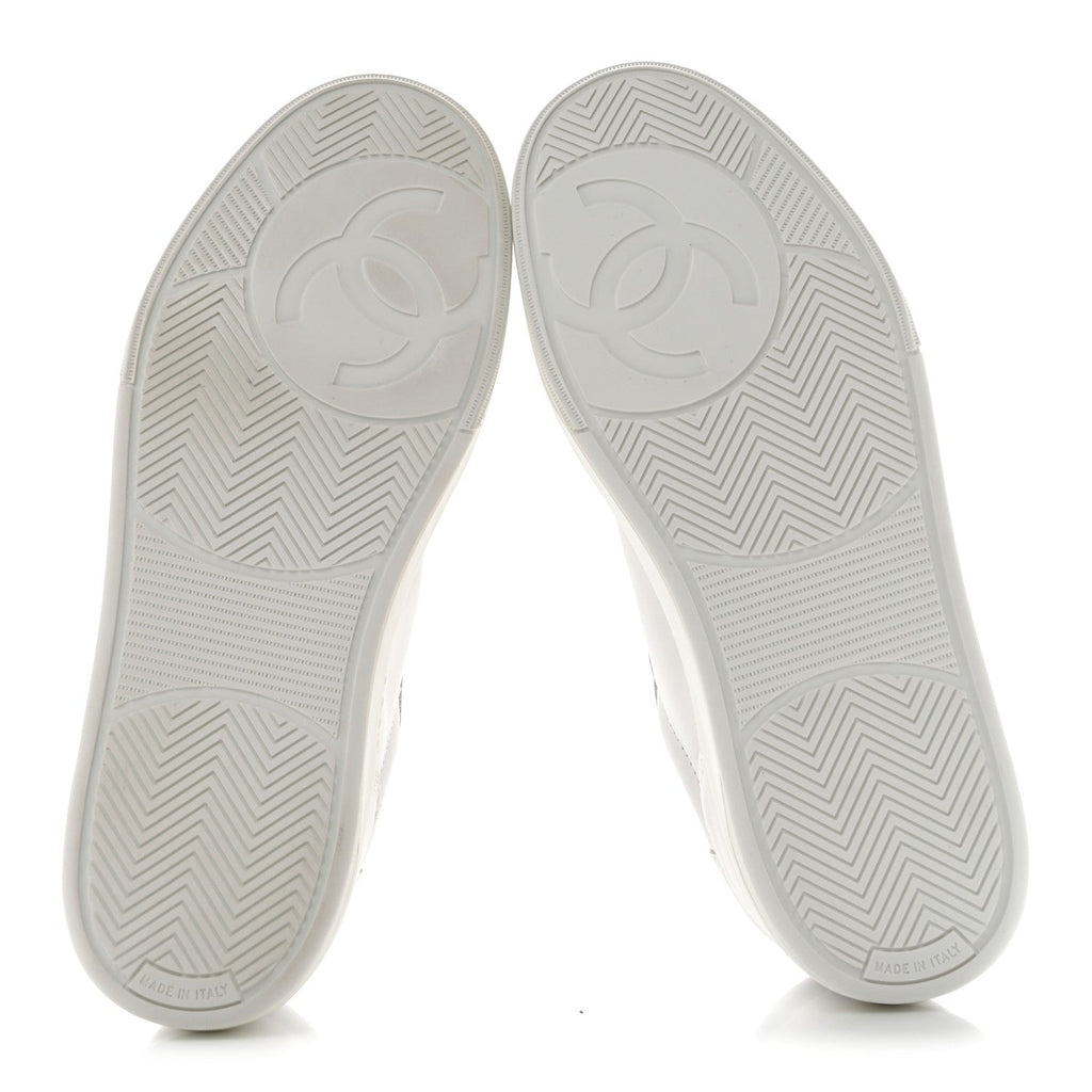 Calfskin Womens CC Logo Sneakers 39 White