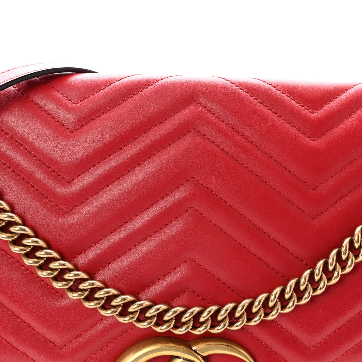 Calfskin Matelasse Large GG Marmont Shoulder Bag Hibiscus Red