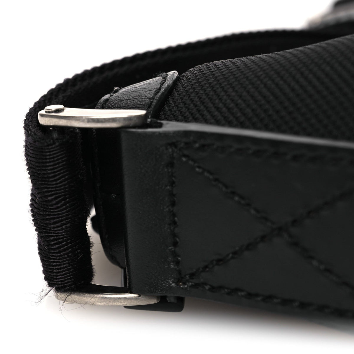 Techno Canvas Web Messenger Bag Black