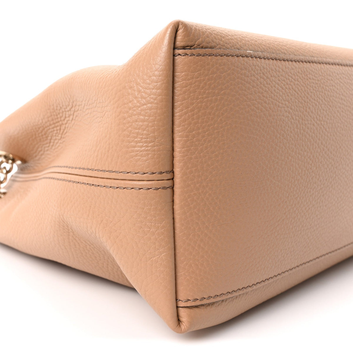 Pebbled Calfskin Medium Soho Chain Shoulder Bag Camelia