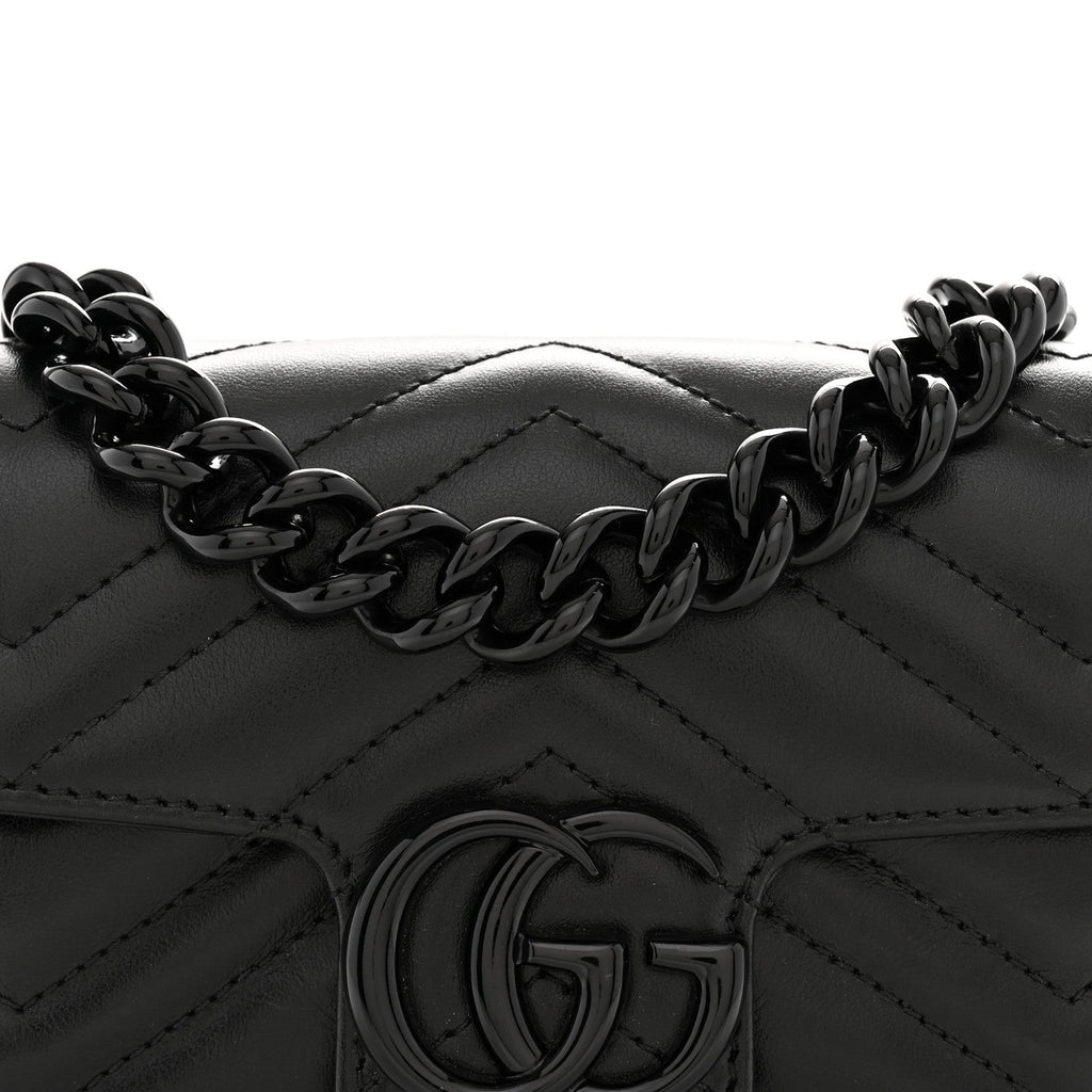 Calfskin Matelasse Monochrome GG Marmont Chain Belt Bag Black