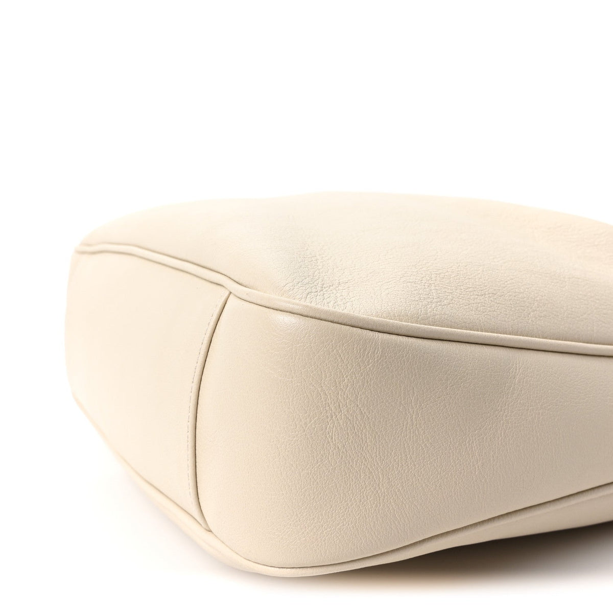 Softy Wonka Textured Dollar Calfskin Medium Diana Bamboo Shoulder Bag Mystic White Hibiscus Red