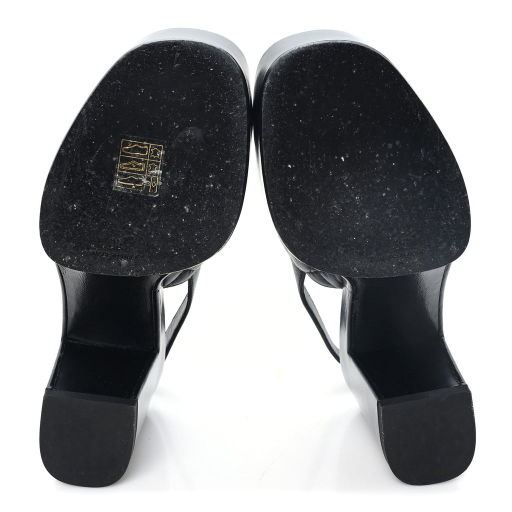 Lambskin Quilted Peep Toe Wedge Sandals 38 Black