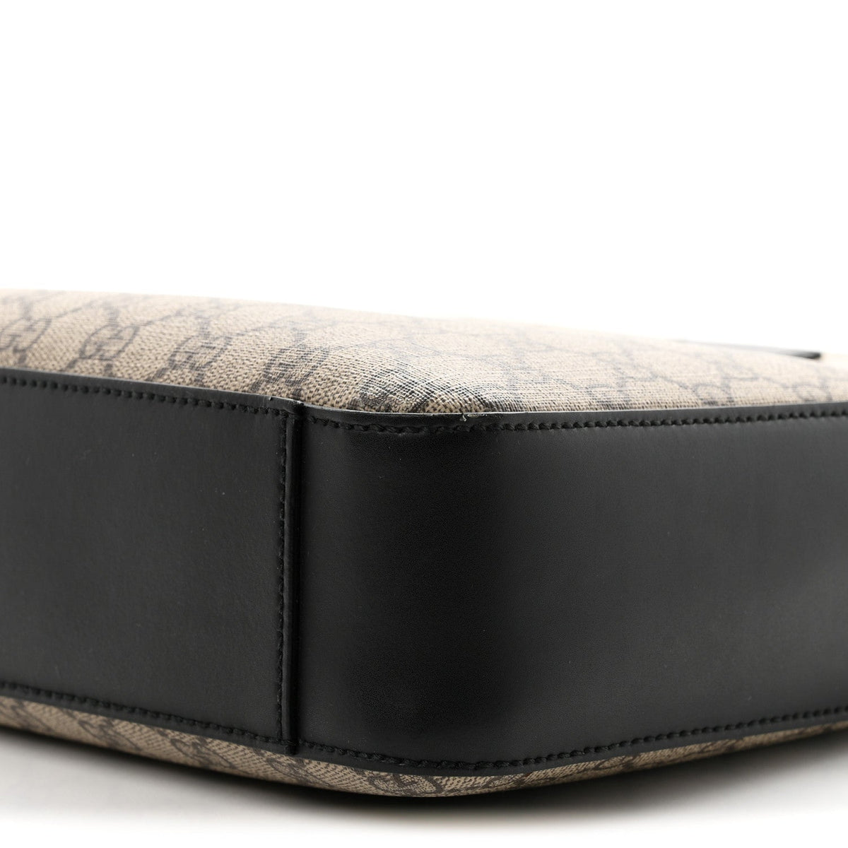 GG Supreme Monogram Flat Messenger Bag Beige Black New Acero
