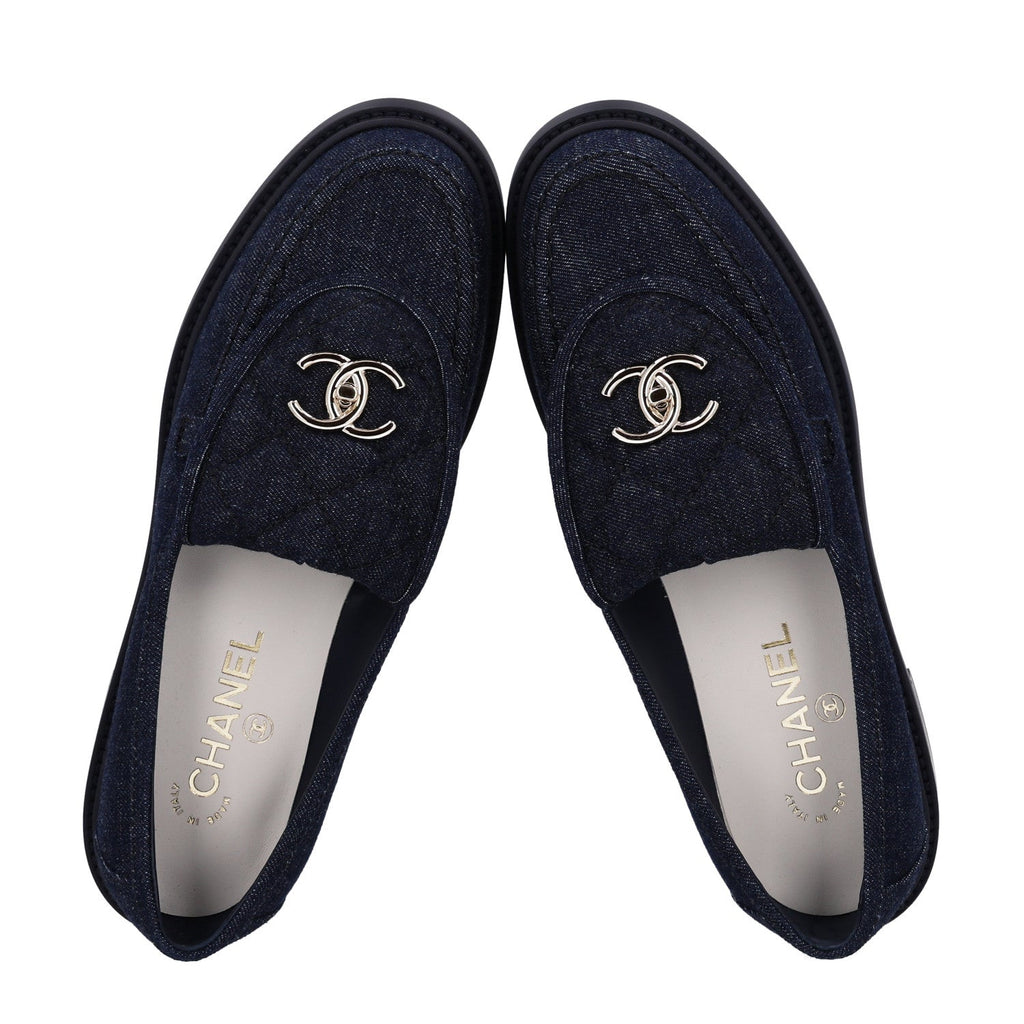 Denim CC Turnlock Loafers 39.5 Dark Blue