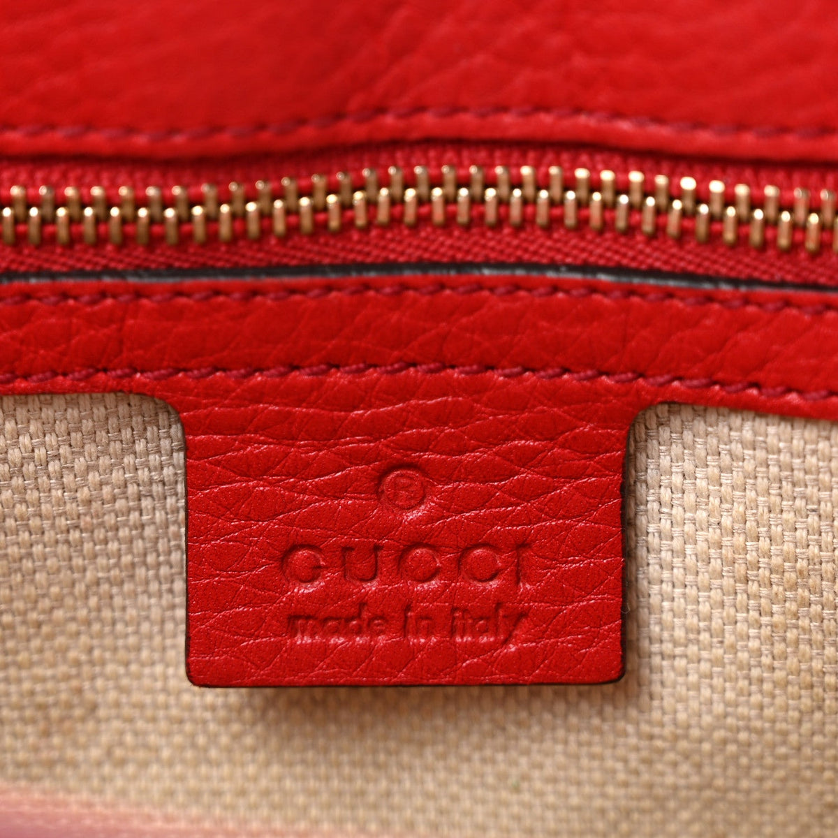 Pebbled Calfskin Medium Soho Flap Crossbody Tabasco Red