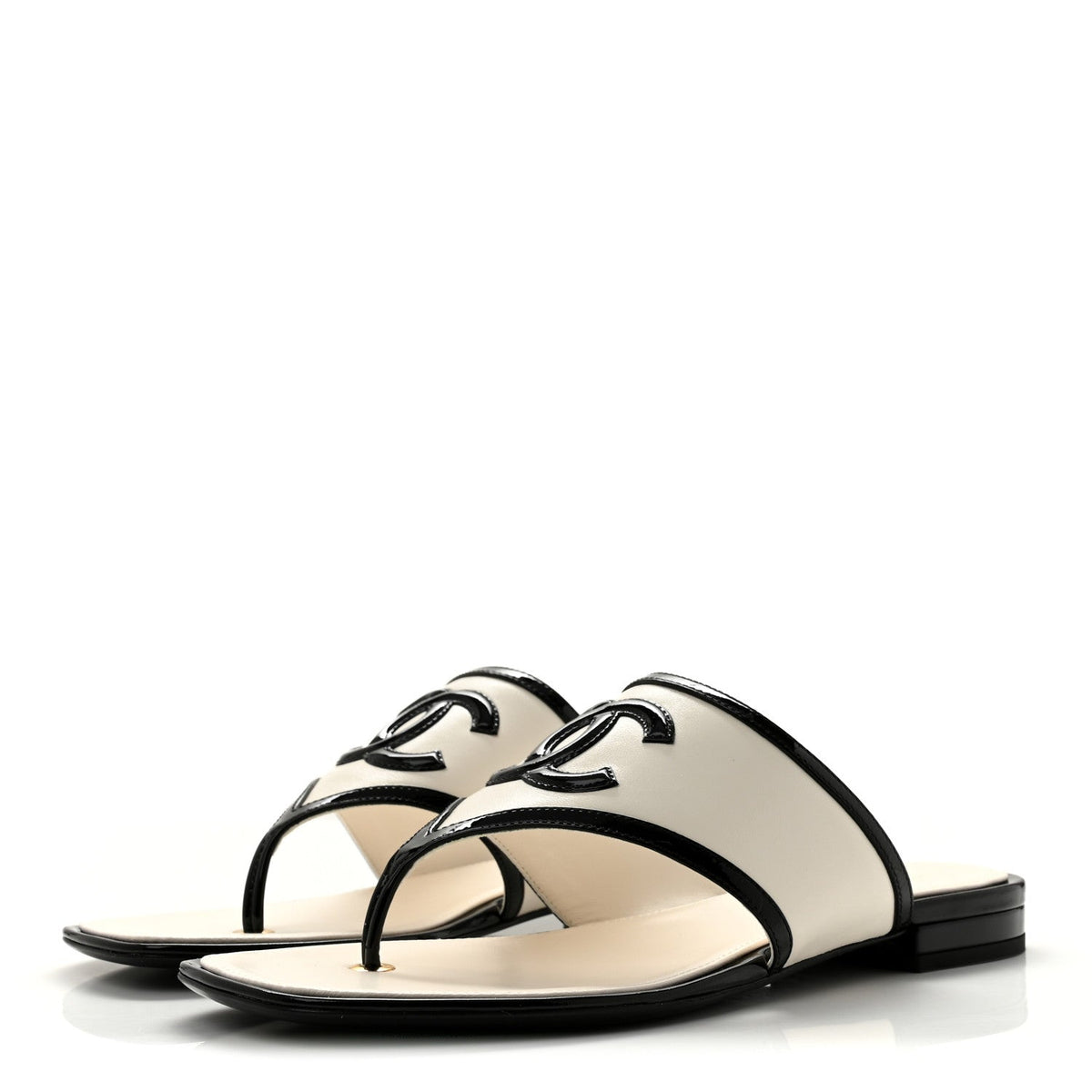 Lambskin Patent Calfskin CC Thong Sandals 39 White Black