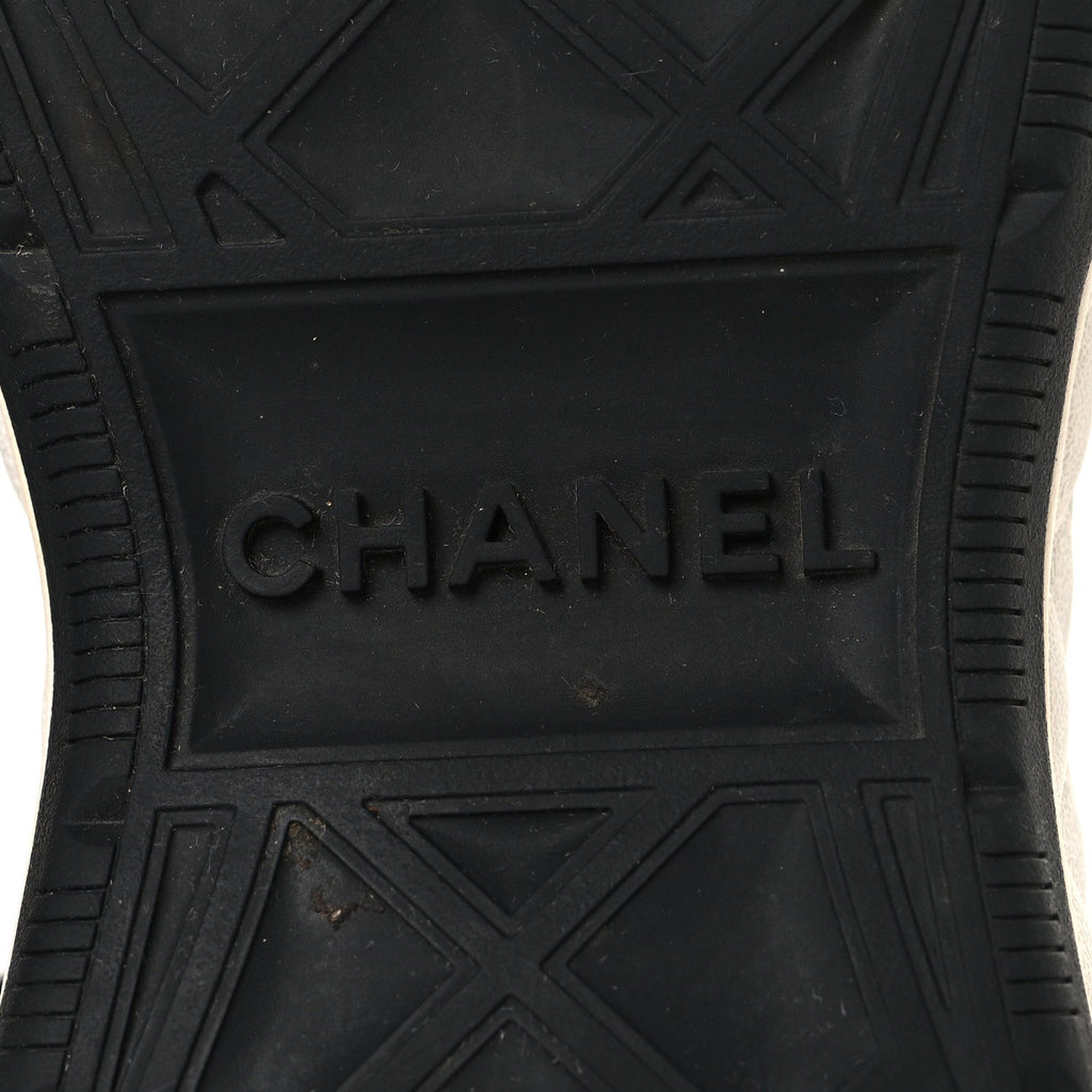 Velvet Calfskin Mixed Fibers CC Sneakers 35 Black