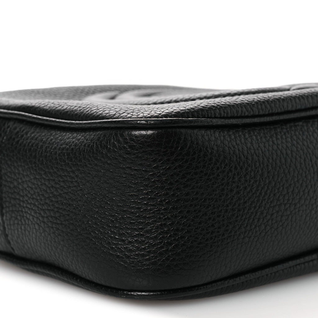 Pebbled Calfskin Small Soho Disco Bag Black
