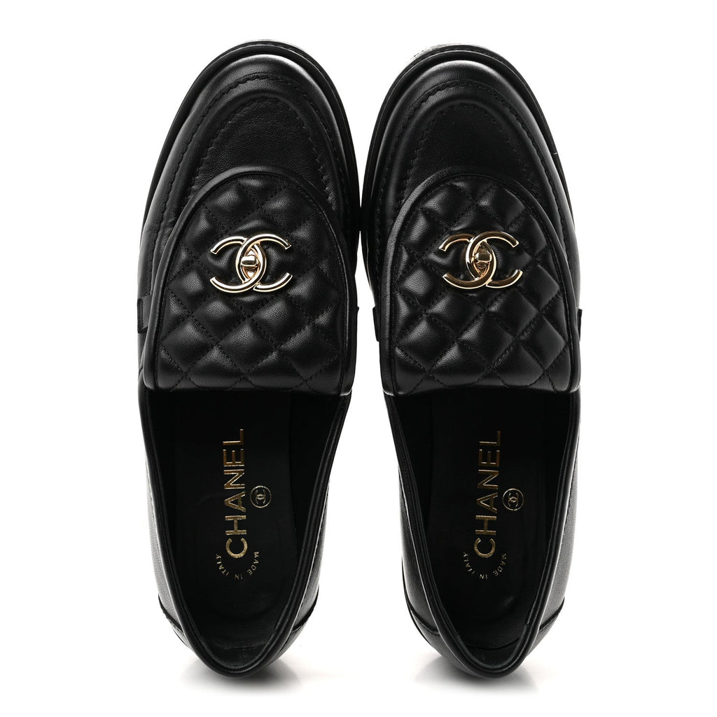 Lambskin Quilted CC Turnlock Loafers 40 Black