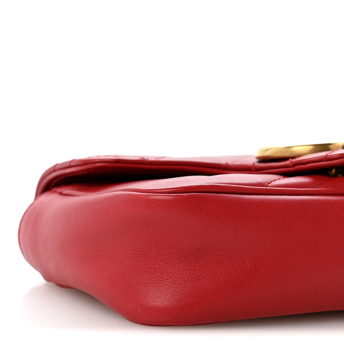 Calfskin Matelasse Super Mini GG Marmont Shoulder Bag Hibiscus Red
