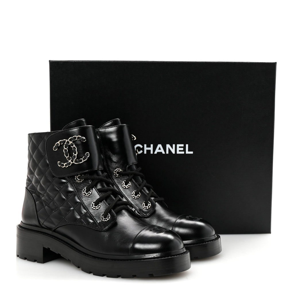 Shiny Lambskin Quilted Lace Up Combat Boots 39 Black