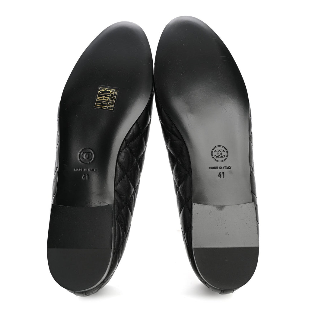 Aged Calfskin Quilted CC Cap Toe Ballerina Flats 41 Black