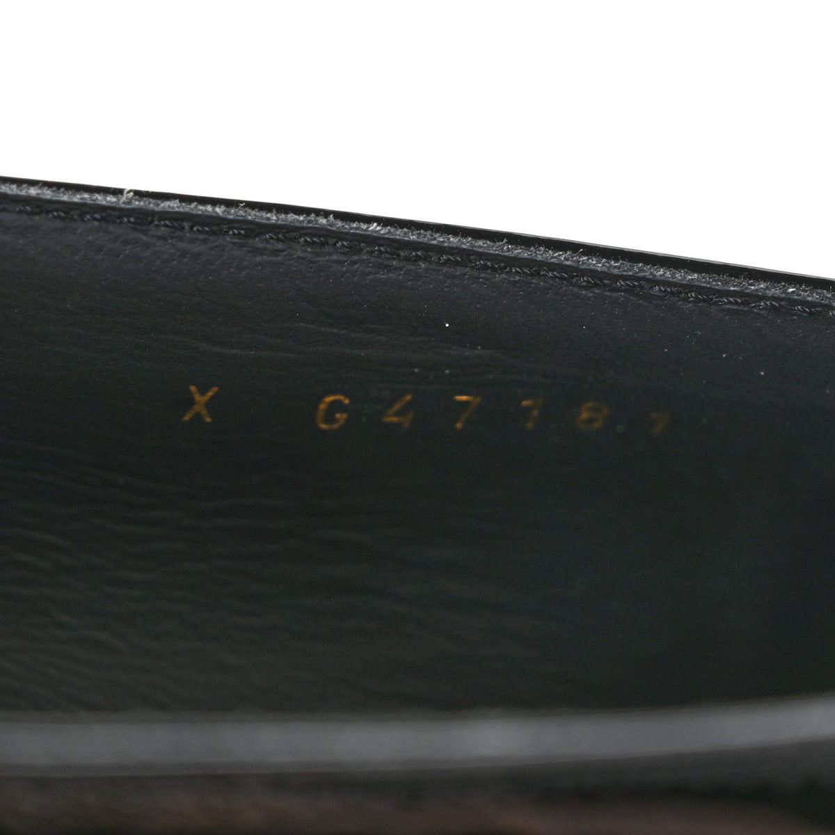 Crocodile Embossed Patent Calfskin Pumps 38 Black