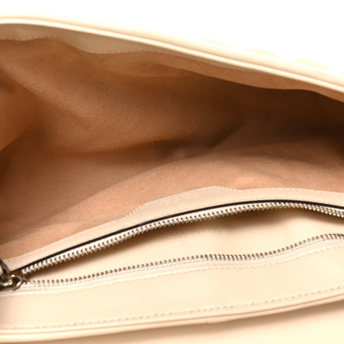 Calfskin Matelasse Aria Small GG Marmont Shoulder Bag Mystic White