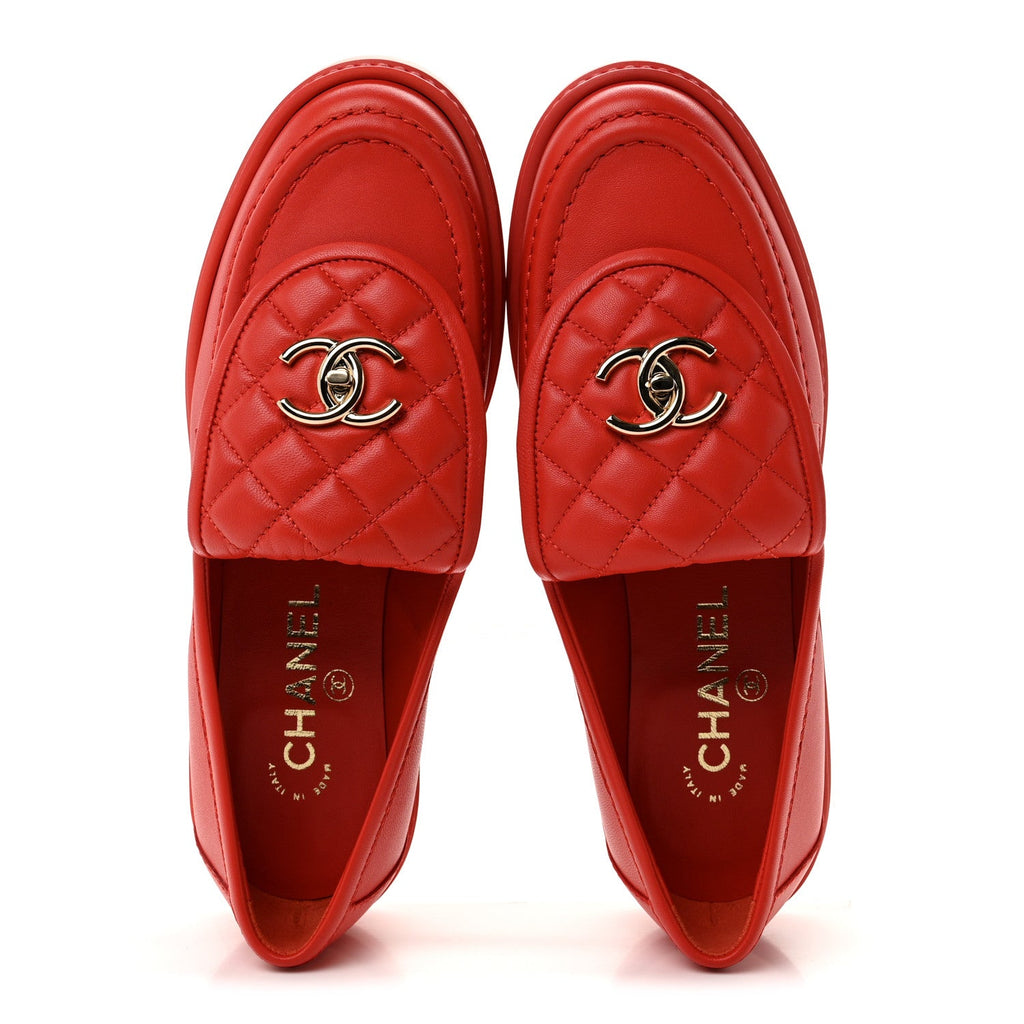 Lambskin Quilted CC Turnlock Loafers 37.5 Red