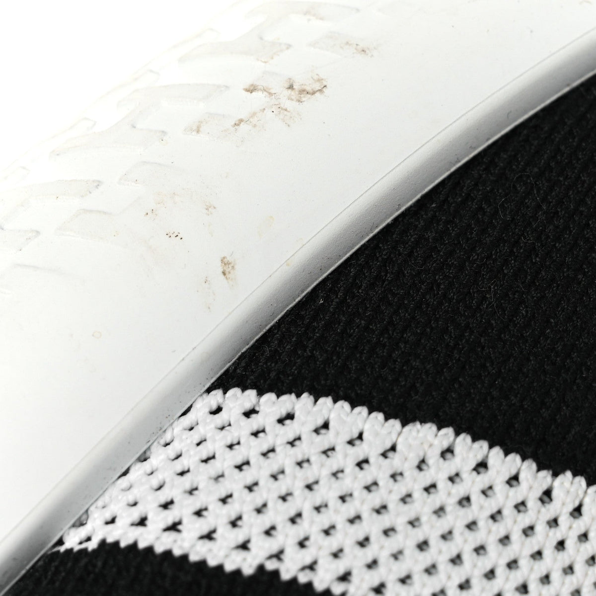 Knit Suede Goatskin Womens Crew Sneakers 39.5 Black White
