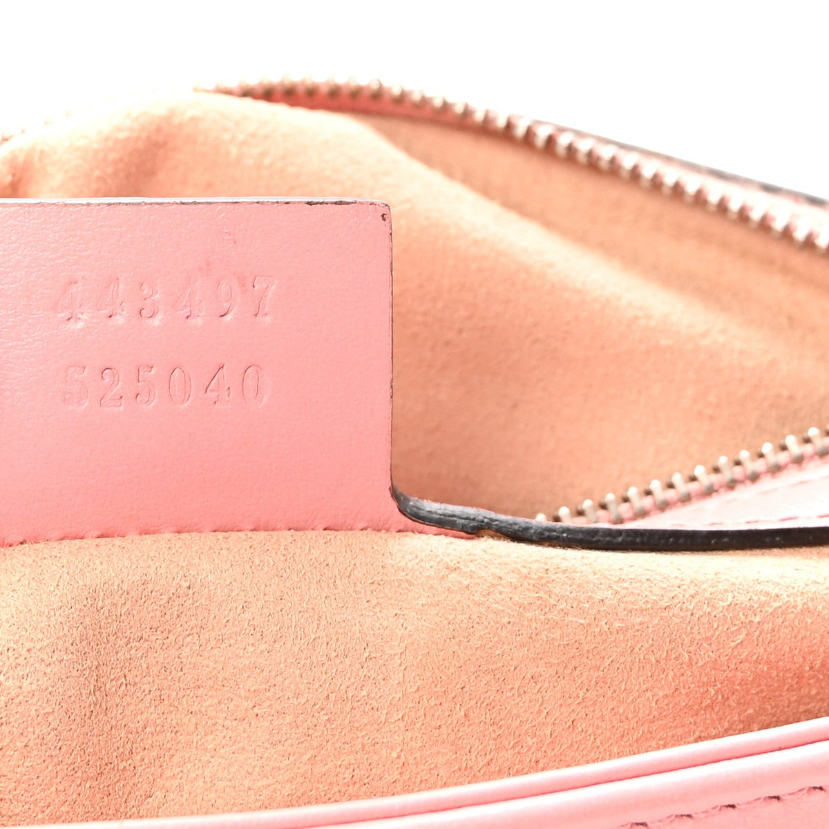 Calfskin Matelasse Small GG Marmont Shoulder Bag Wild Rose