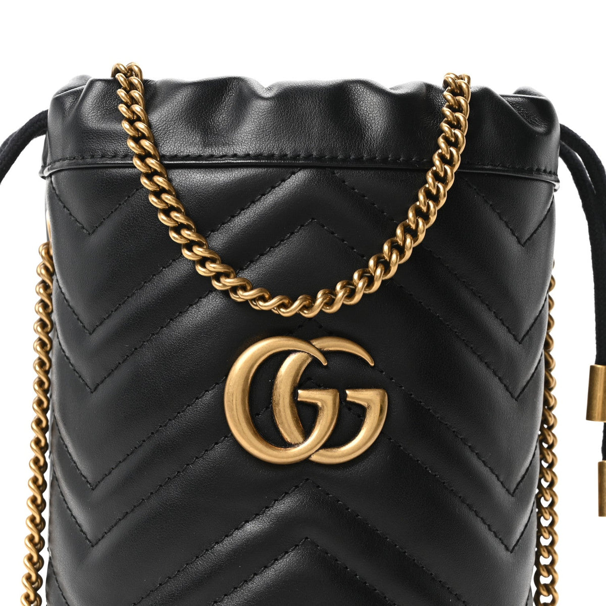 Calfskin Matelasse Mini GG Marmont 2.0 Bucket Bag Black